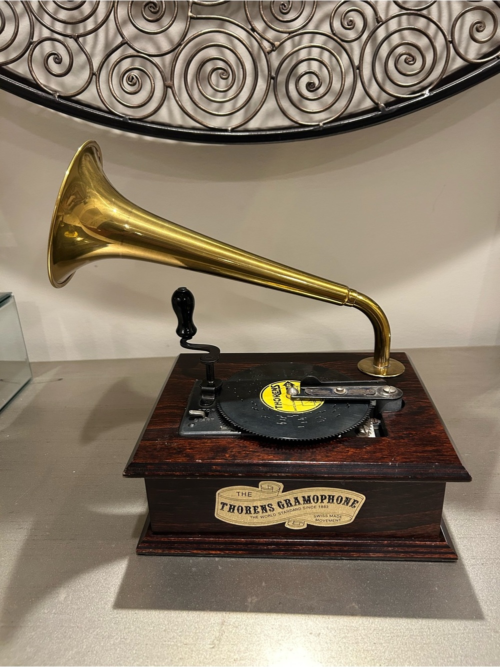 thorens Swiss hand crank Gramophone disc music box brass horn woodworking